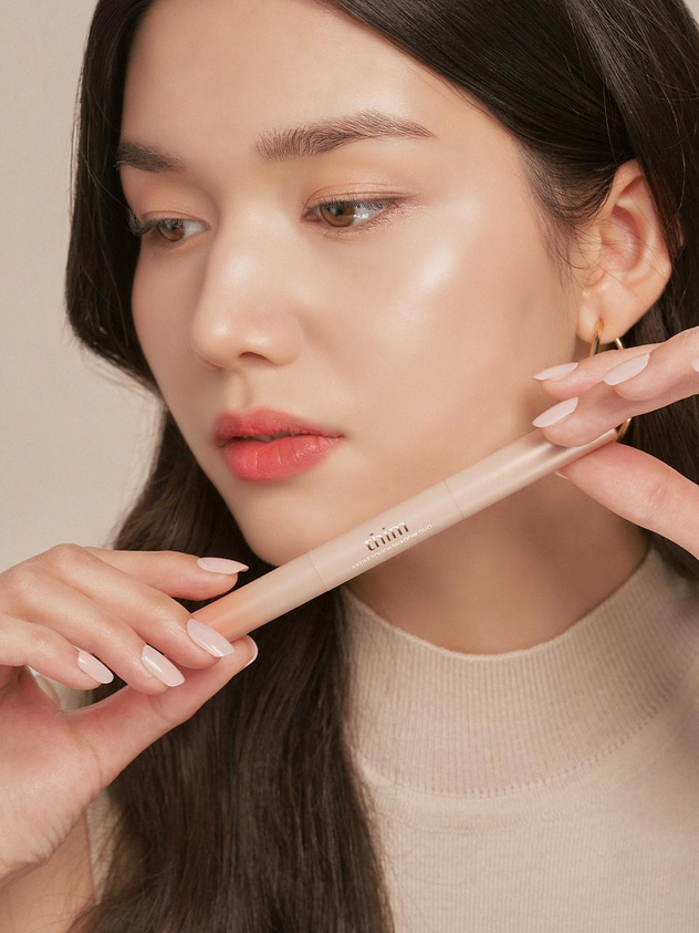 +THIM BEAUTY Artist Touch Shadow Duo